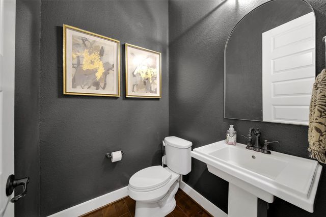5462 Harvest Oak Landing Drive, Spring, TX 77386