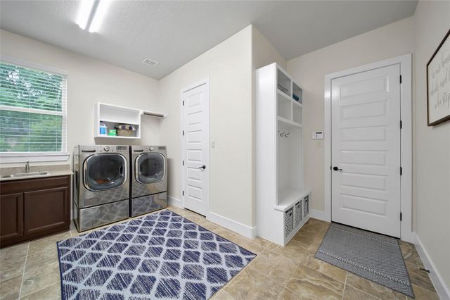 5462 Harvest Oak Landing Drive, Spring, TX 77386