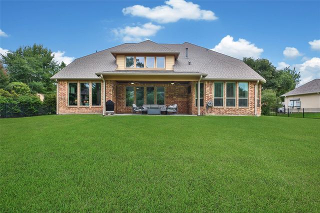 5462 Harvest Oak Landing Drive, Spring, TX 77386