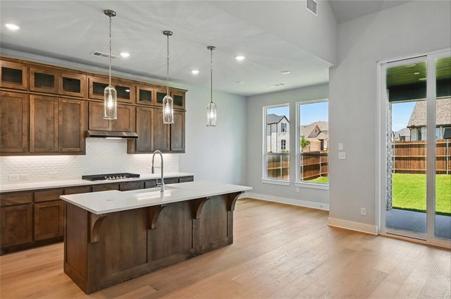 701 Purple Dome Drive, Fort Worth, TX 76247