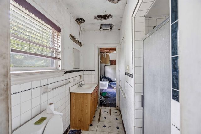 5523 Ardmore Street, Houston, TX 77021