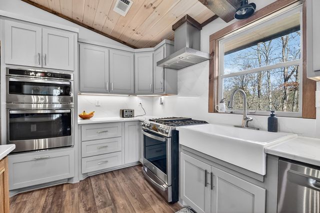 117 Milam Street, Blue Ridge, GA 30513