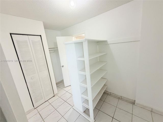 2800 NW 56th Avenue E201, Lauderhill, FL 33313