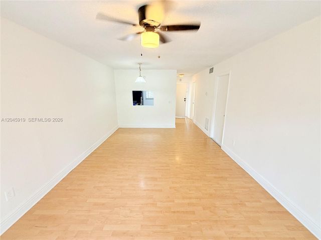 2800 NW 56th Avenue E201, Lauderhill, FL 33313