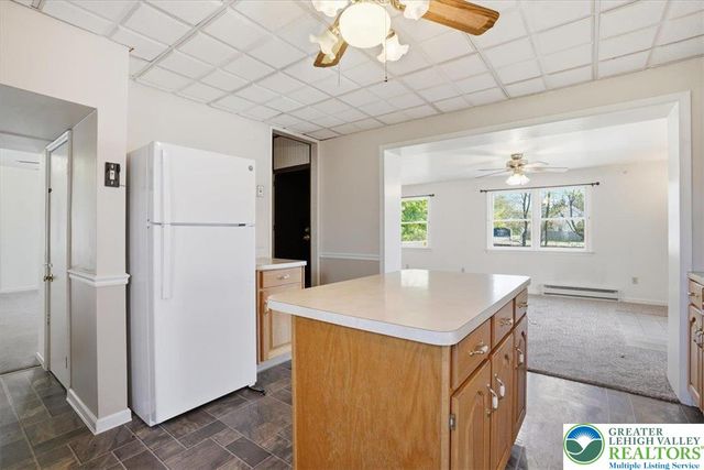 5220 Freemansburg Avenue, Easton, PA 18045