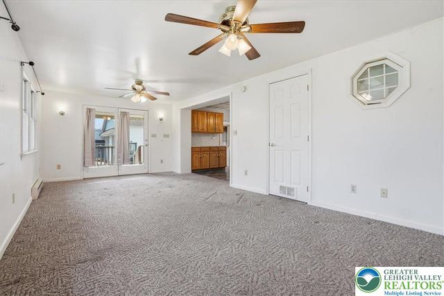 5220 Freemansburg Avenue, Easton, PA 18045