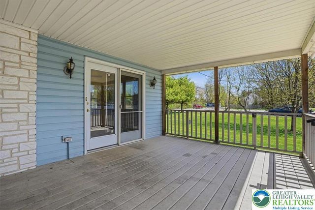 5220 Freemansburg Avenue, Easton, PA 18045