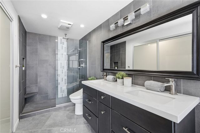 700 E Ocean Boulevard 2305, Long Beach, CA 90802
