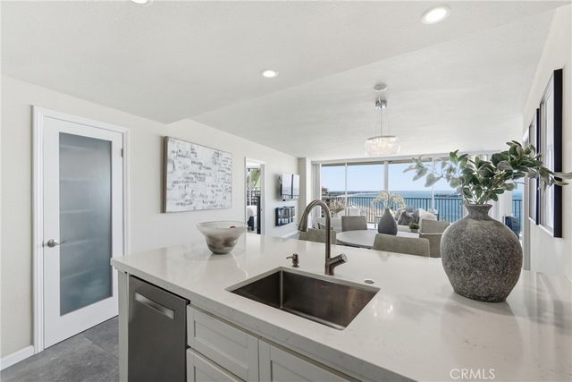 700 E Ocean Boulevard 2305, Long Beach, CA 90802