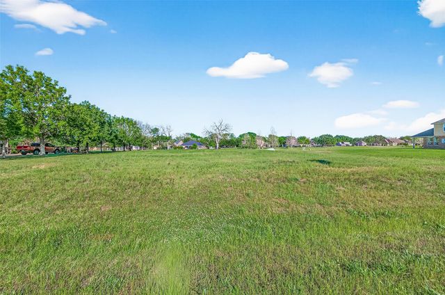 3510 River Ranch North Drive, Rosenberg, TX 77471