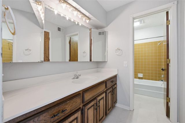 1814 Brookhaven Boulevard, Norman, OK 73072