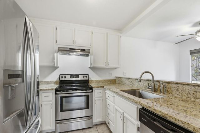 5688 Makati Circle H, San Jose, CA 95123