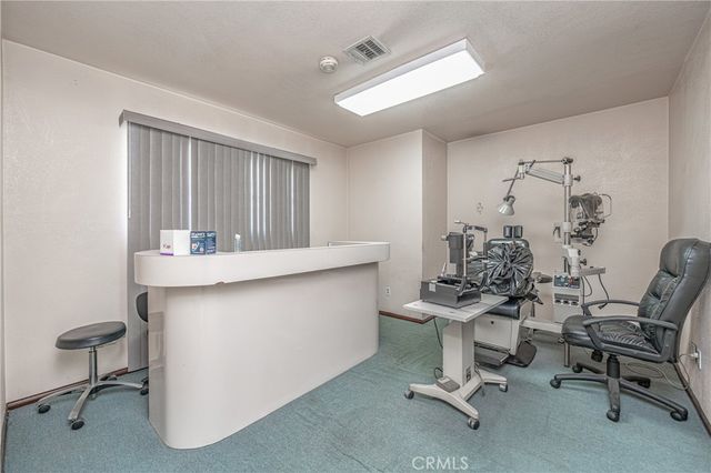 8464 California Avenue, South Gate, CA 90280