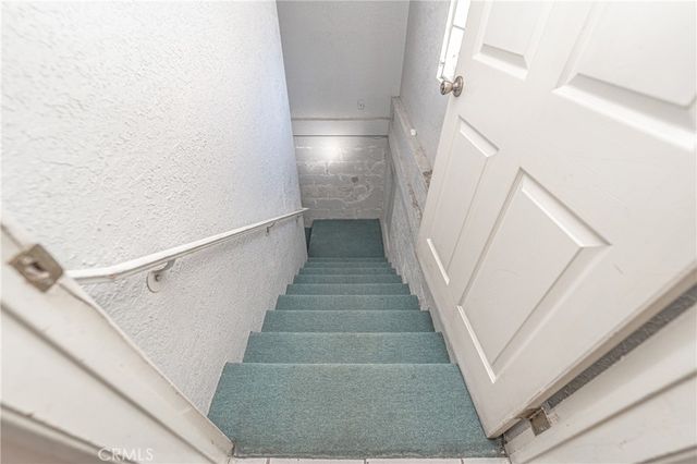 8464 California Avenue, South Gate, CA 90280