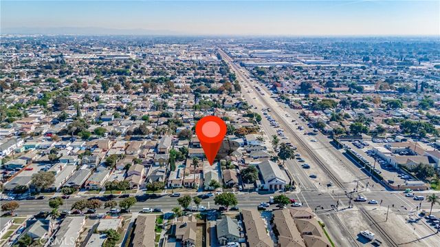 8464 California Avenue, South Gate, CA 90280