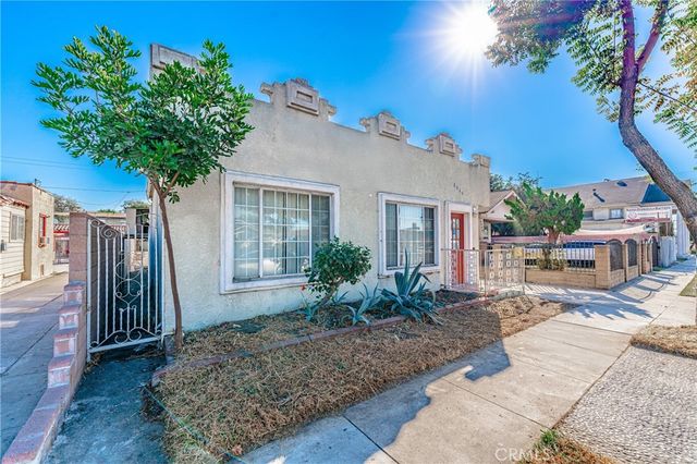 8464 California Avenue, South Gate, CA 90280