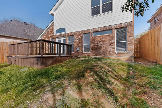 714 Ashbrook Court, Euless, TX 76039