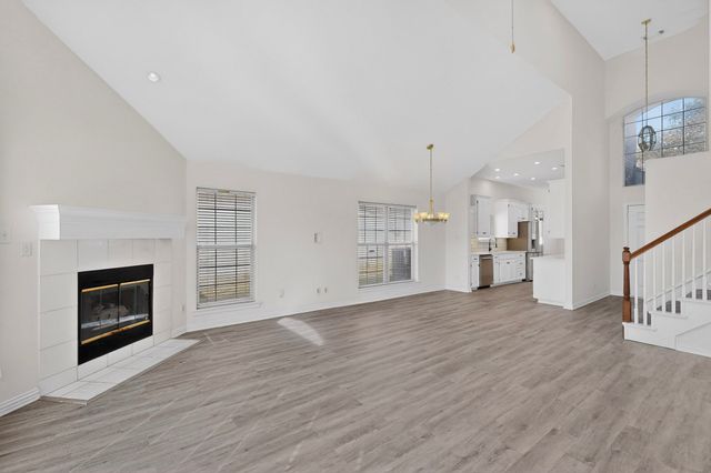 714 Ashbrook Court, Euless, TX 76039