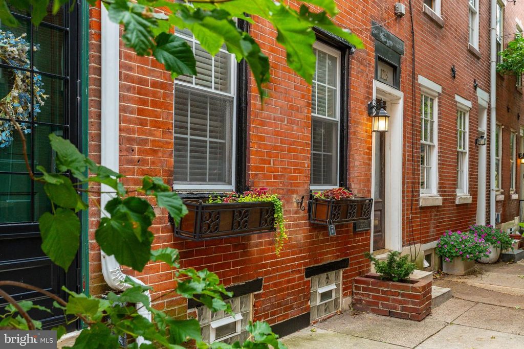 1728 NAUDAIN ST, Philadelphia, PA 19146 — photo 3