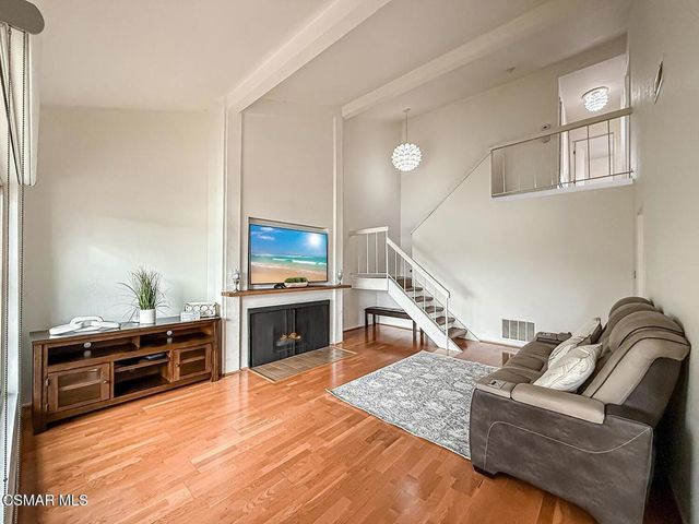 560 Chapala Drive, Camarillo, CA 93010