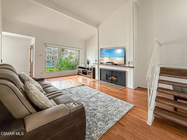 560 Chapala Drive, Camarillo, CA 93010