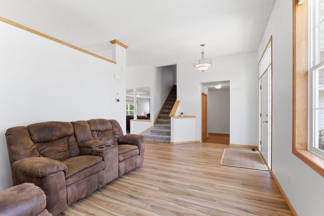 19886 Evensong Avenue, Farmington, MN 55024