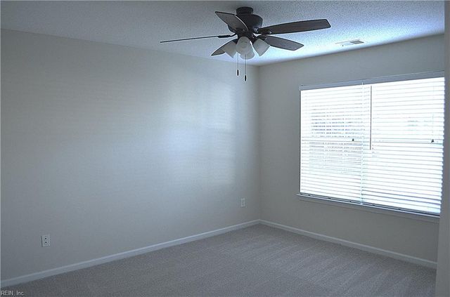 844 Shoal Creek TRL, Chesapeake, VA 23320