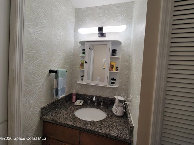 1286 Lingen Avenue NW, Palm Bay, FL 32907