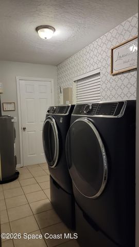 1286 Lingen Avenue NW, Palm Bay, FL 32907