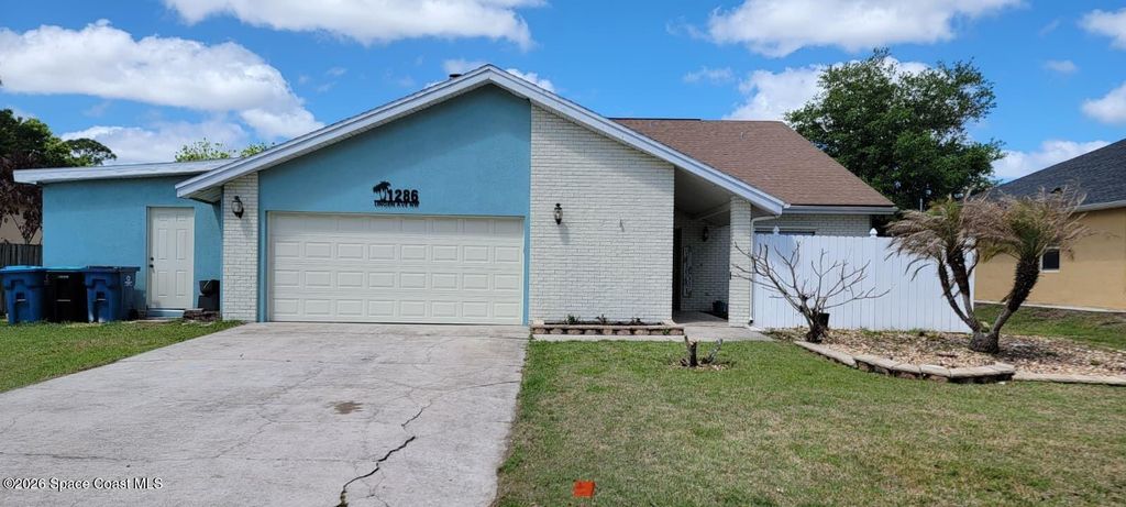 1286 Lingen Avenue NW, Palm Bay, FL 32907