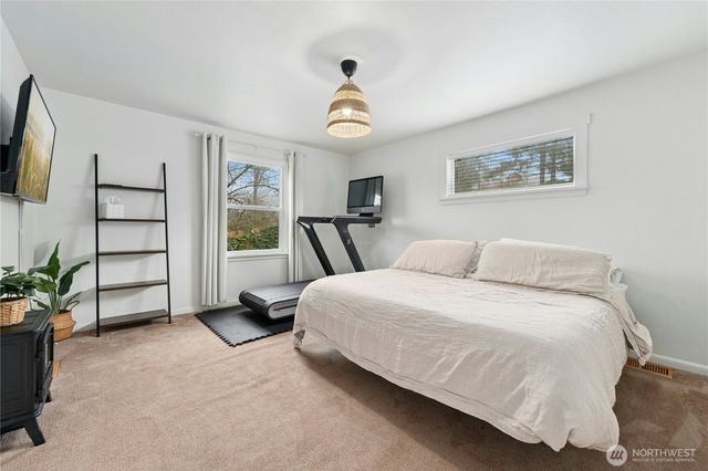 1902 12th Avenue, Milton, WA 98354