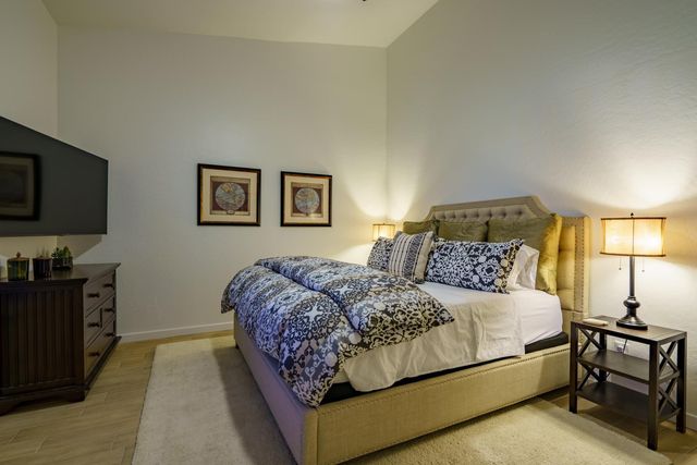 17635 N 55th Place, Scottsdale, AZ 85254