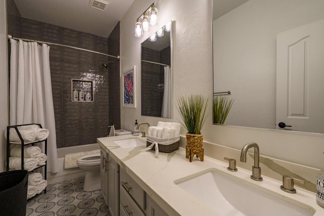 17635 N 55th Place, Scottsdale, AZ 85254