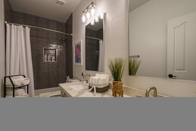 17635 N 55th Place, Scottsdale, AZ 85254