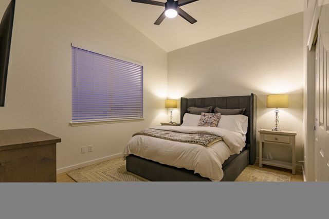 17635 N 55th Place, Scottsdale, AZ 85254