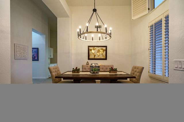 17635 N 55th Place, Scottsdale, AZ 85254