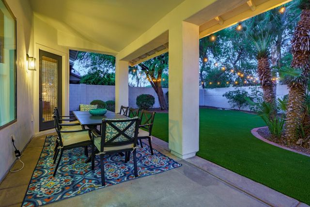 17635 N 55th Place, Scottsdale, AZ 85254