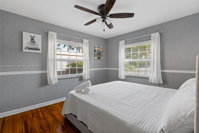 1422 Wiley St, Hollywood, FL 33020