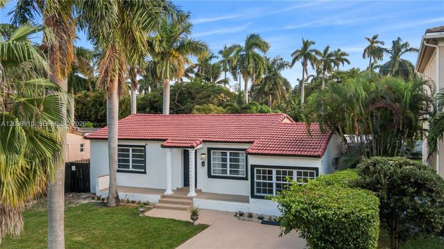 1422 Wiley St, Hollywood, FL 33020