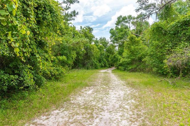 13586 N US HIGHWAY 27, Ocala, FL 34482
