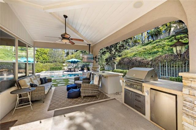 22970 Bouquet, Mission Viejo, CA 92692