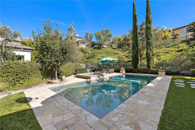 22970 Bouquet, Mission Viejo, CA 92692