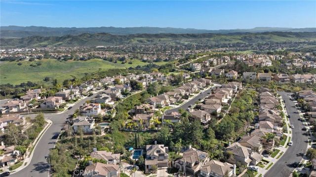 22970 Bouquet, Mission Viejo, CA 92692