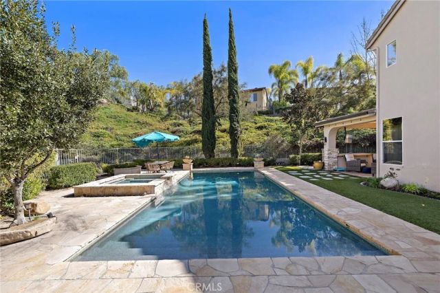 22970 Bouquet, Mission Viejo, CA 92692