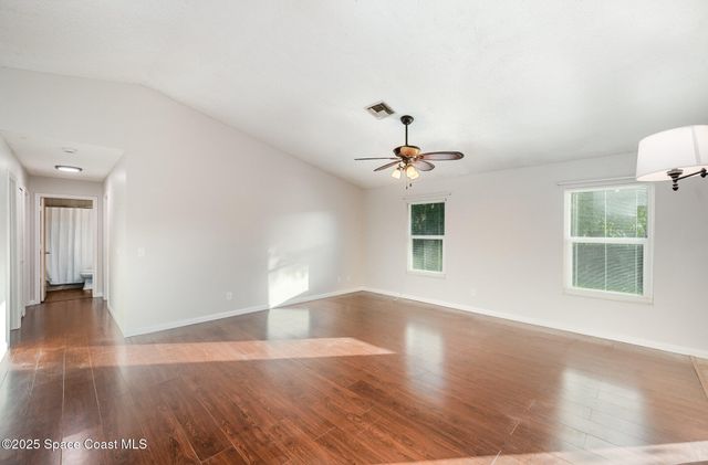 511 Biscayne Lane, Sebastian, FL 32958