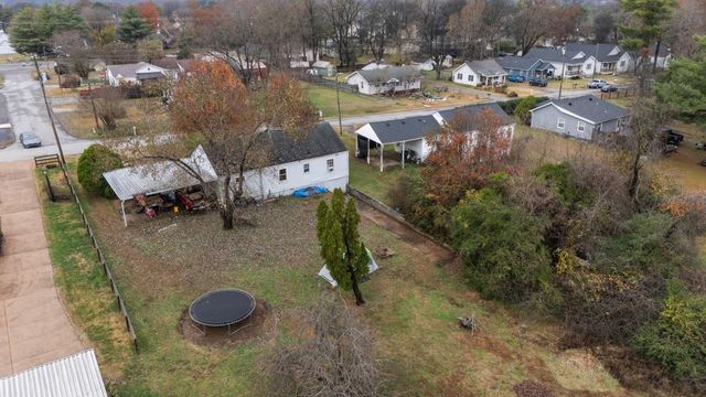 4252 Woods St, Old Hickory, TN 37138