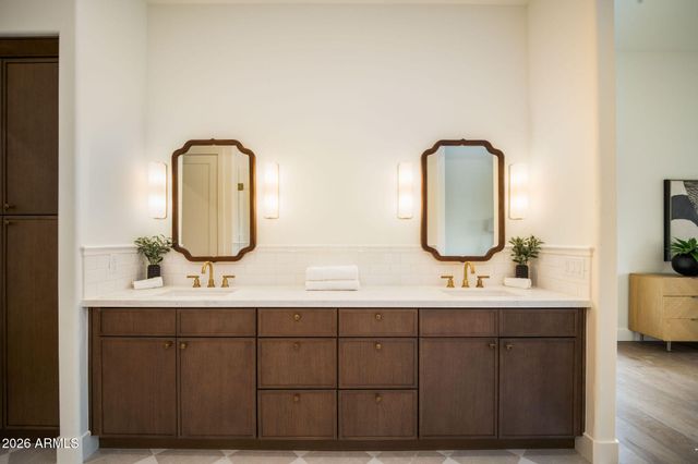 11916 N 81ST Street, Scottsdale, AZ 85260