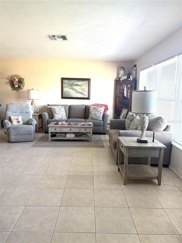 124 MATISSE CIRCLE W, Nokomis, FL 34275