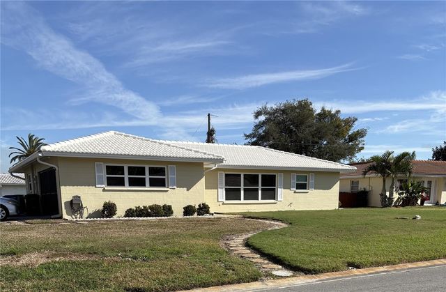 124 MATISSE CIRCLE W, Nokomis, FL 34275