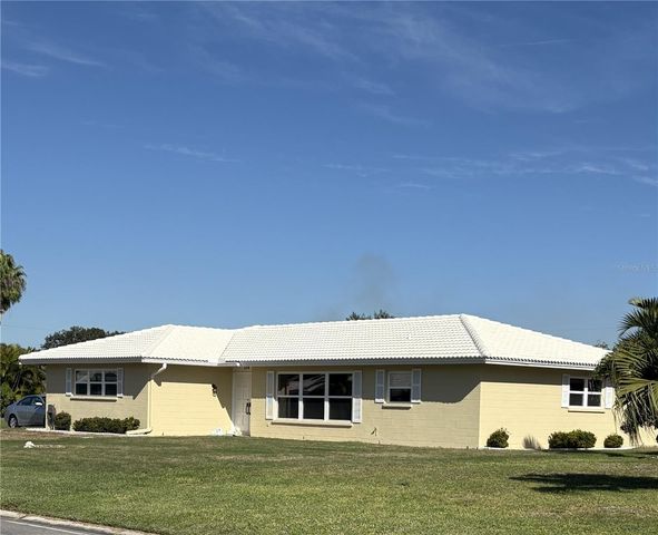 124 MATISSE CIRCLE W, Nokomis, FL 34275